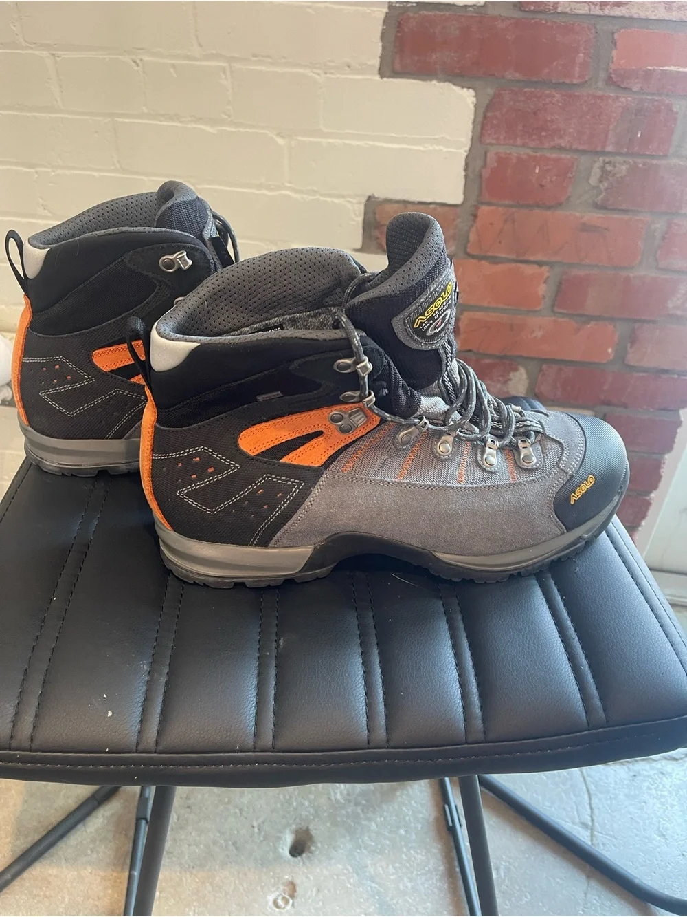 Asolo Gray and Black Men's Waterproof Hiking Boots